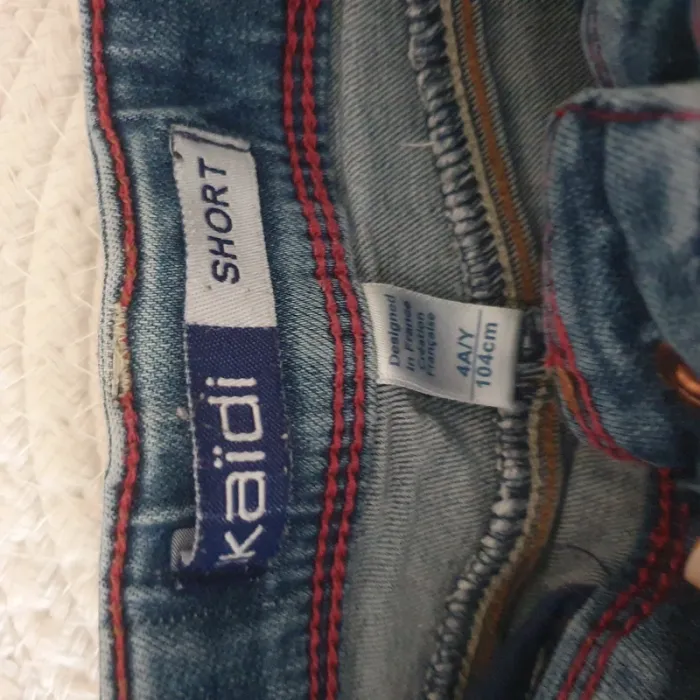 Short en jean fille 4 ans - photo numéro 2