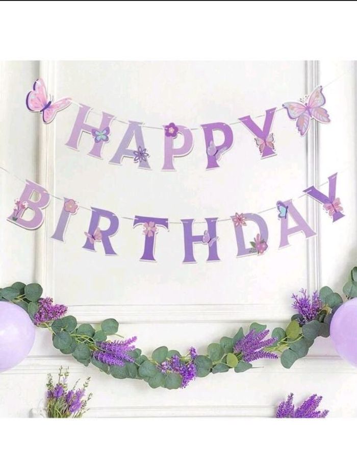 Guirlande "Happy Birthday" papillon fleuri