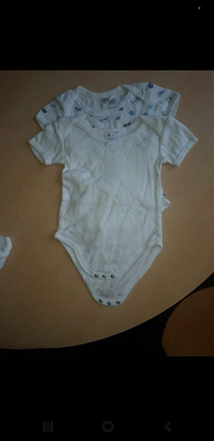 Lot de 3 bodies - photo numéro 3