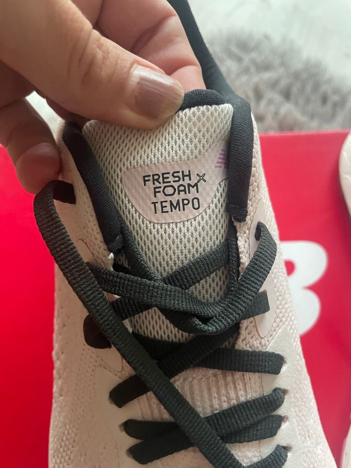 New balance Freshfoam tempo rose clair - photo numéro 6