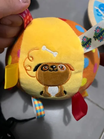 Petite balle avec bruit peluche