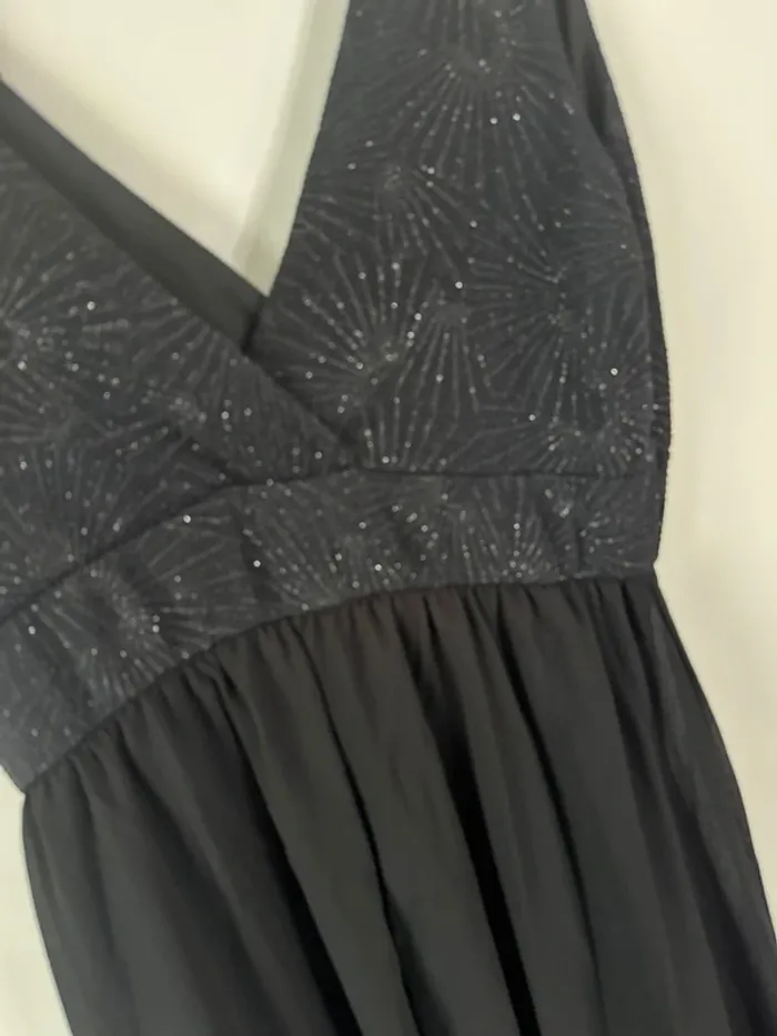 👗Maginifique robe noir légère - taille 40 - très bon état - photo numéro 8