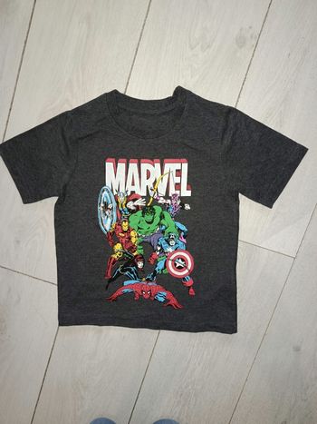 T-shirt manche courte 4 ans
