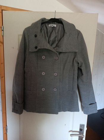 Veste grise newco taille 40 en tbe