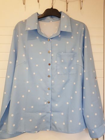 Blouse bleue manches longues 