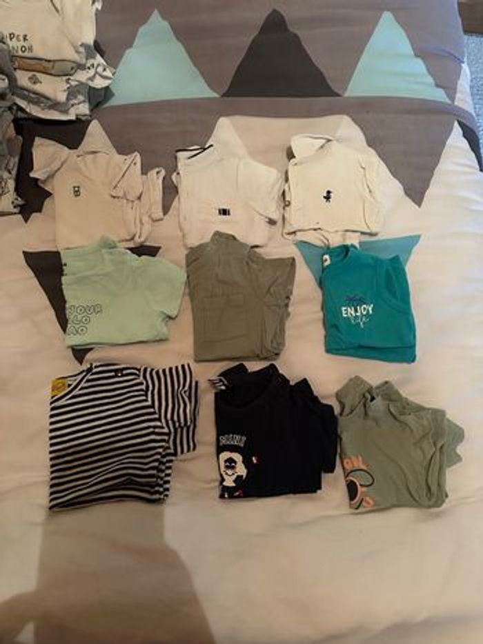 Lot vêtement garçons taille 6 mois - photo numéro 3