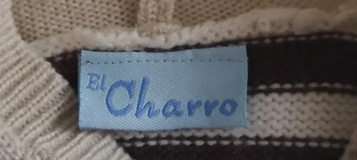 Pull à capuche "El Charro" taille 2/3 ans - photo numéro 4