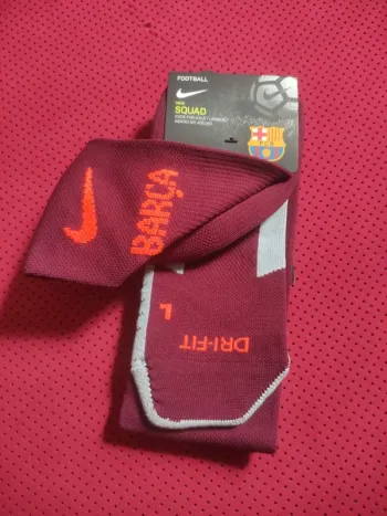 Chaussettes de foot FC Barcelone, Nike Authentique Officiel taille 38/42, Neuf