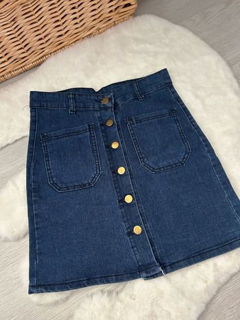 Jupe en jean à boutons