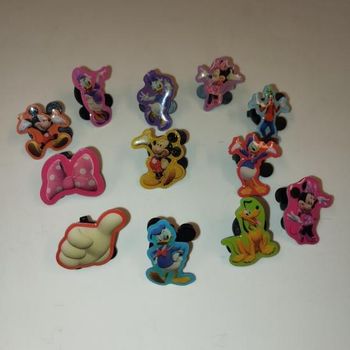 MICKEY MOUSE - Lot 12 Pin's Disney Mickey & Friends Edition Carrefour 2010 - Lot n°17 (OCCASION)