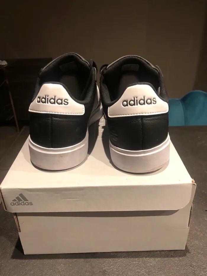 Sneakers Adidas - photo numéro 3