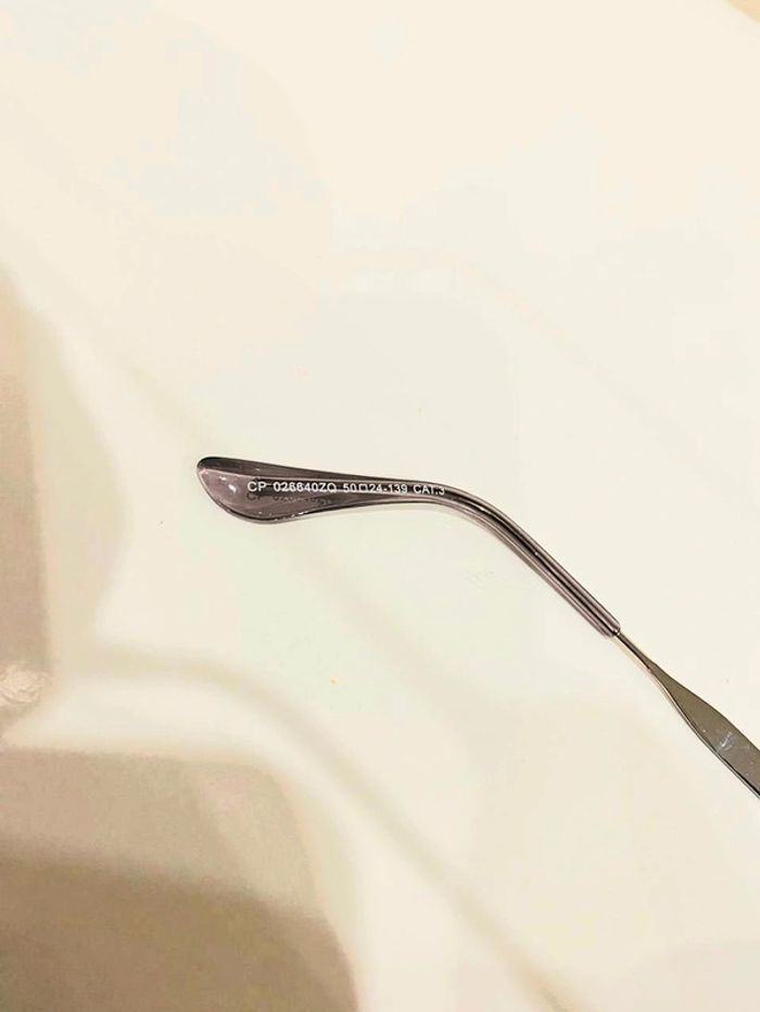 Lunette de soleil mixte grise et argentée UV protection catégorie 3 - photo numéro 8