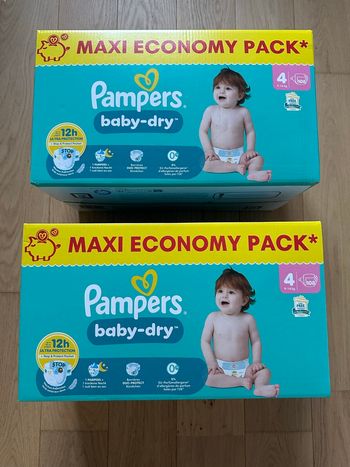 Lot de 2 paquets couches Pampers Baby Dry - Taille 4 (9/14 kg)