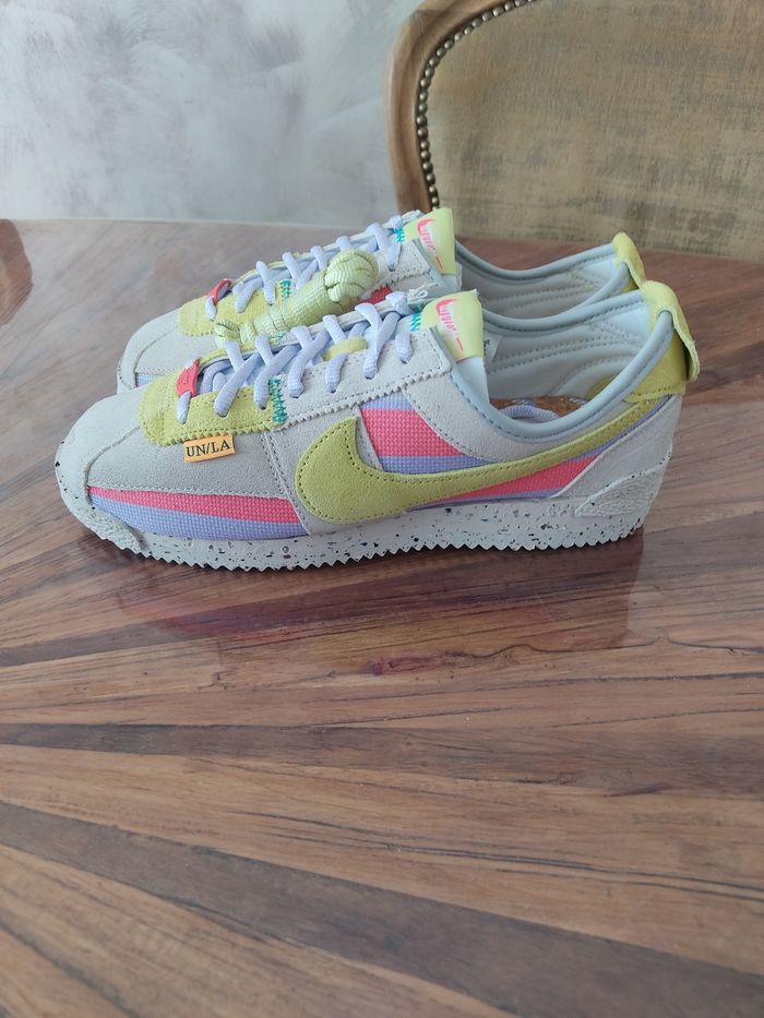 Baskets Nike Cortez SP T 40 - photo numéro 2