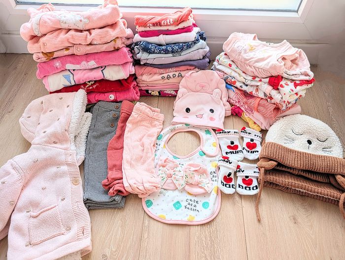 GRAND lot de vêtements de naissance pour fille  automne/hiver - 0 à 3 mois