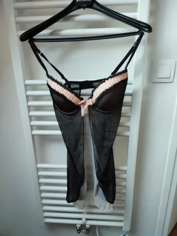 Nuisette neuve 90 C