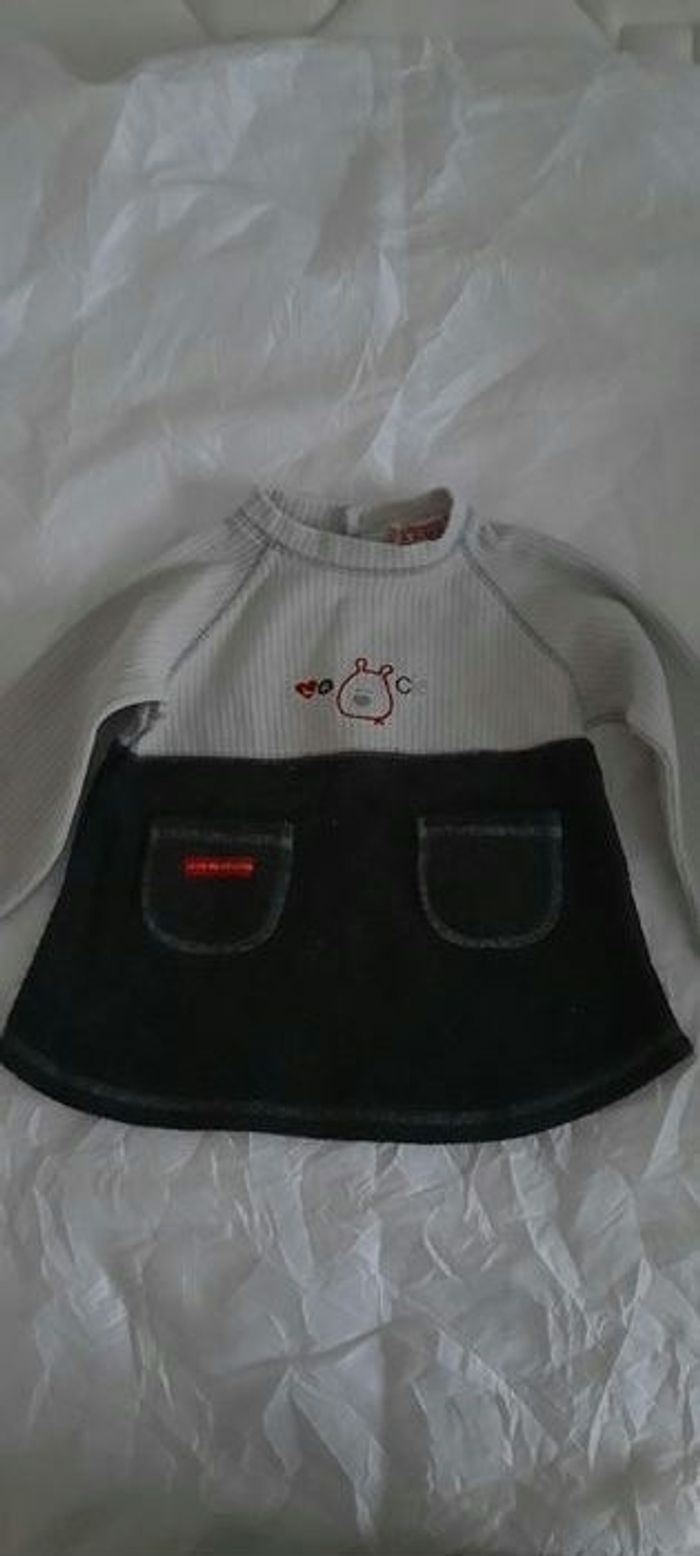 Vends robe bébé - photo numéro 2