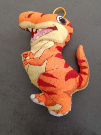 Petite peluche dinosaure