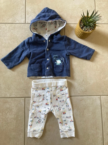 Ensemble garçon taille 6 mois