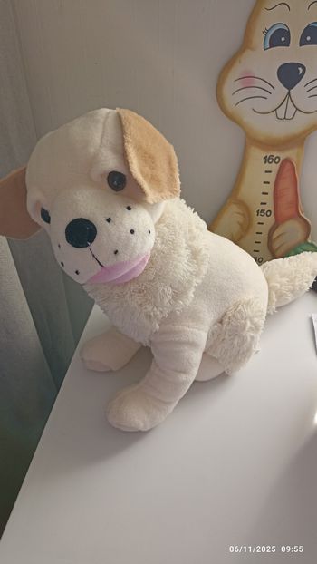 Grosse peluche chien