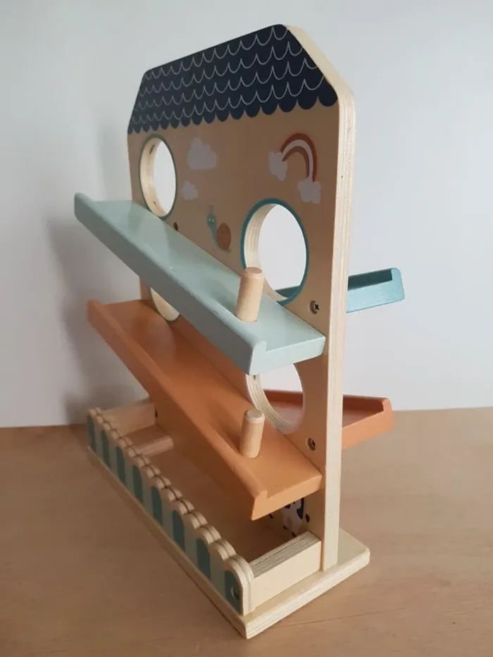 Vertbaudet toboggan à balles en bois - photo numéro 3