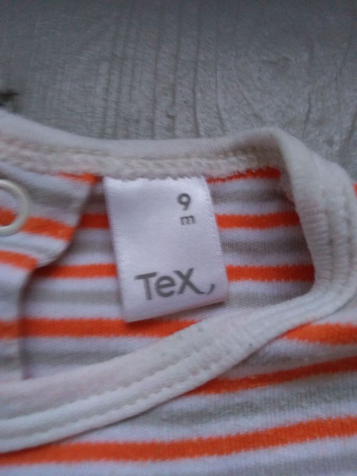 Pyjama, 9 mois - photo numéro 2