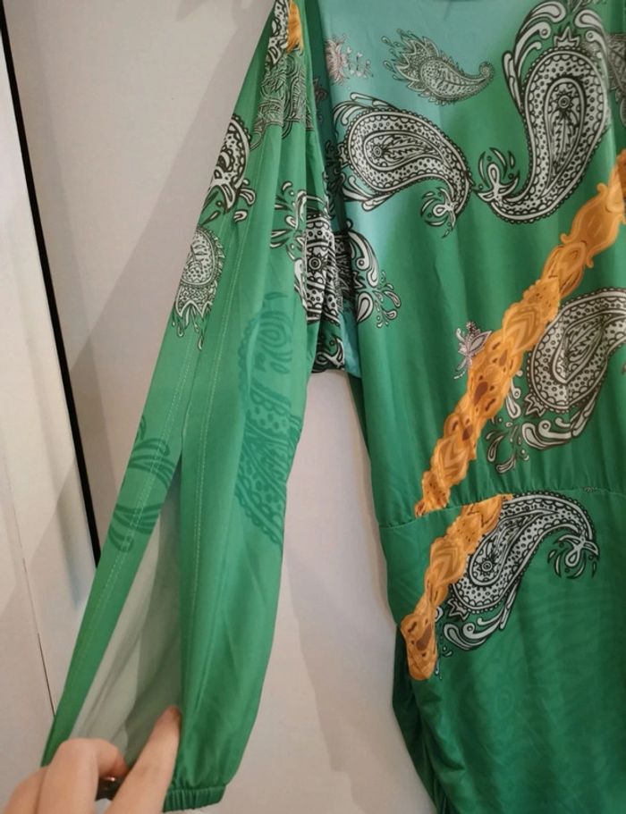 Robe Bodyflirt Taille 38/40 - photo numéro 2