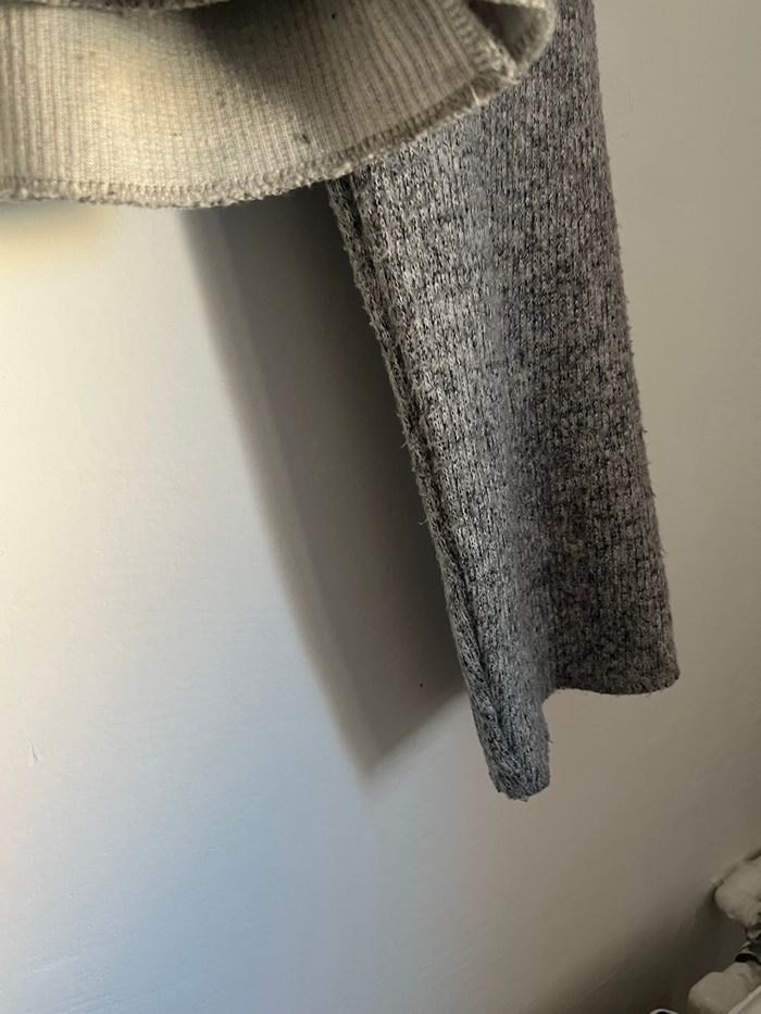 Col roulé gris Zara effet crop top - photo numéro 3