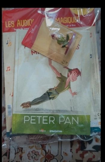 Peter pan collection audiocontes Magiques Disney Altaya audio conte magic livre & figurine