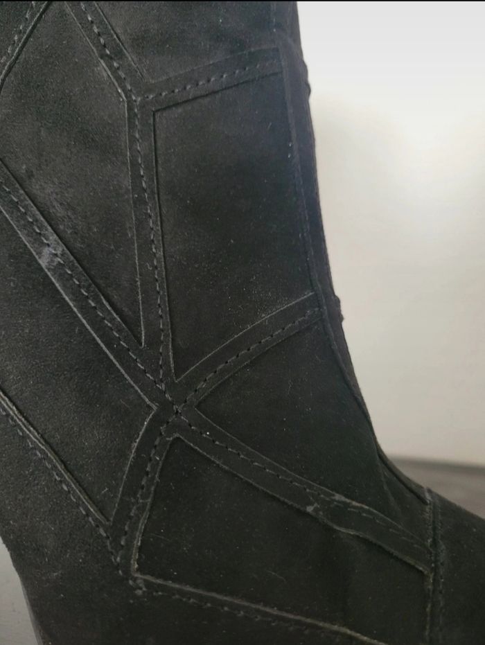 Boots kookaï noires effet daim talon - photo numéro 7