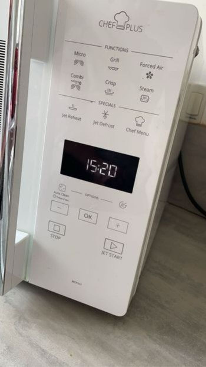 Micro-ondes combiné Whirlpool crisp - photo numéro 4