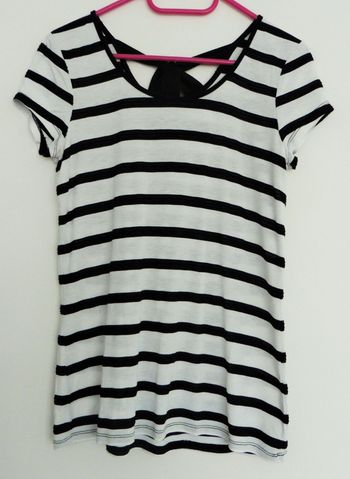 T shirt raye noir et blanc. Camaieu. Taille 38