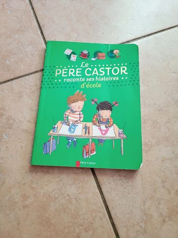 Le père Castor raconte ses histoires d'école