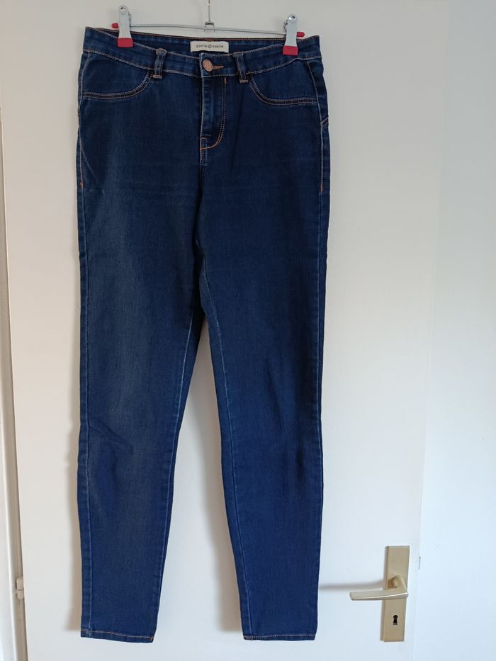 Jean brut Cache cache