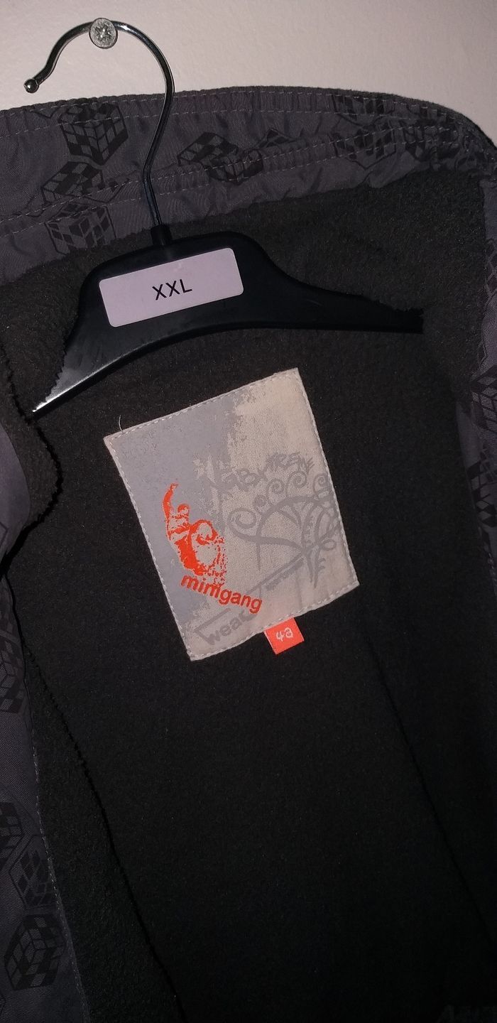 Manteau / blouson à capuche - photo numéro 4