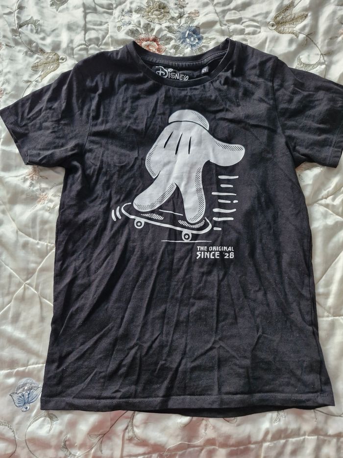Lot 3 t-shirts Disney/Football - photo numéro 5