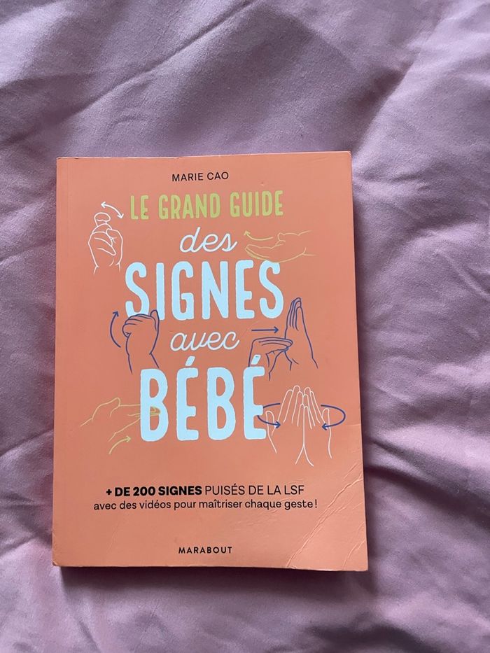Livre le grand guide des signes avec bébé