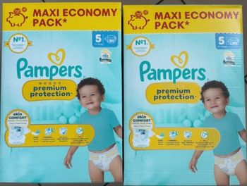 2 cartons de couches Pampers taille 5