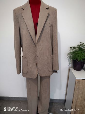 Costume en velours vintage