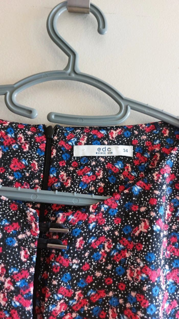 Robe EDC by esprit taille XS ou 34 NEUVE - photo numéro 3