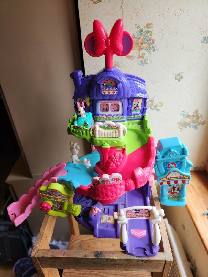 Le monde enchanté de minnie tut tut bolide - photo numéro 2