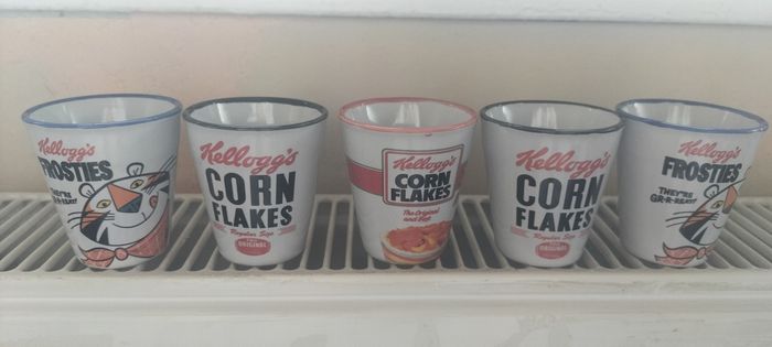 Lot de 5 petits verres Kellogg's - photo numéro 2