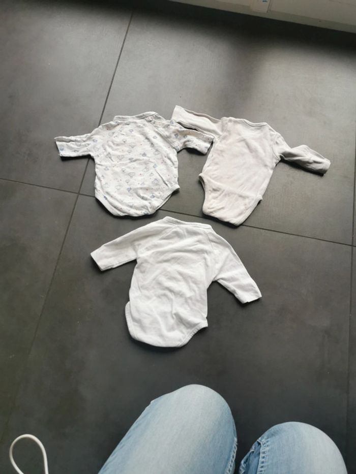 Lot de 3 bodys naissance - photo numéro 6