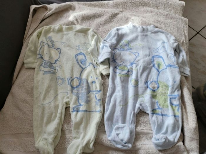 Lot de 6 pyjamas 1 mois garçon - photo numéro 2