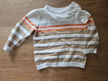 Pull rayé blanc et marron