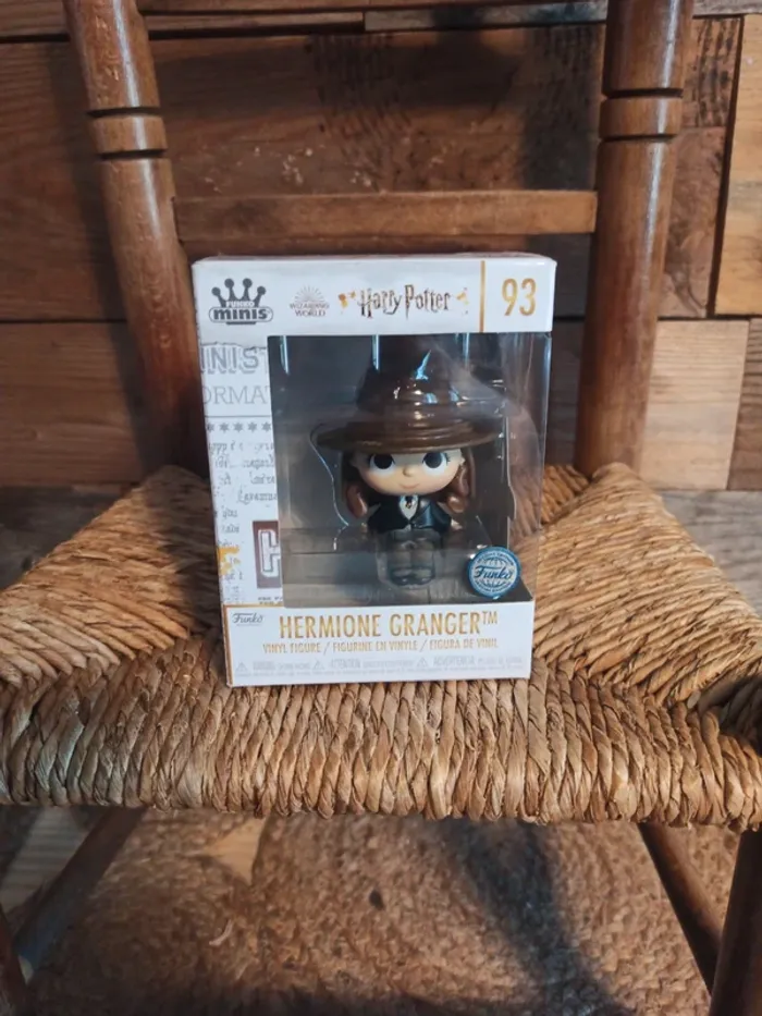 Figurine Funko Harry Potter neuf Hermione Granger 93 - photo numéro 2
