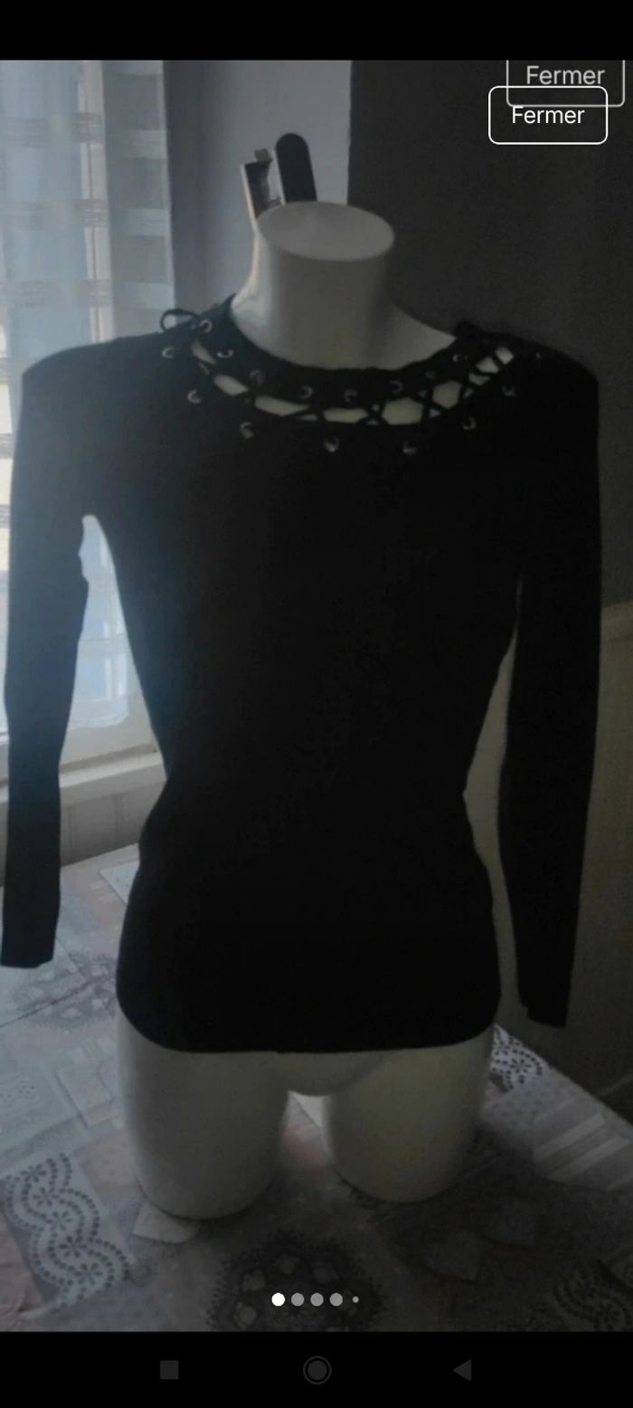 Très beau haut femme f2