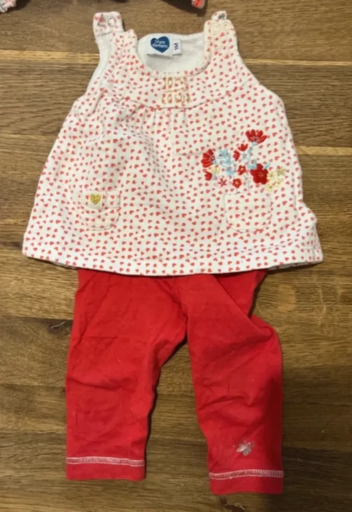 Lot de vêtements bébé fille - photo numéro 3