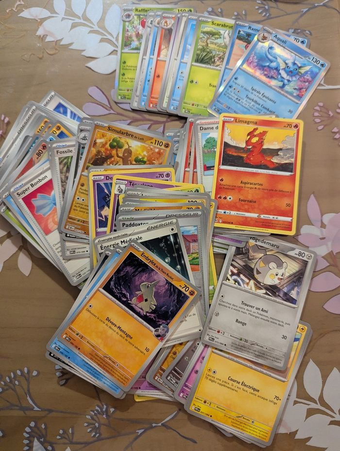 Lot de 100 cartes Pokémon " communes" - photo numéro 2
