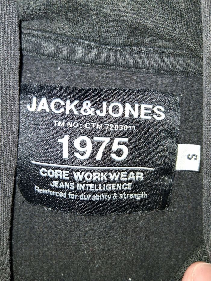 Pull - photo numéro 2